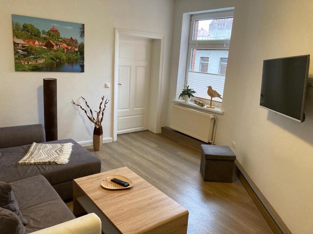 Das Bilderbuchcafe - Ferien - Apartment No 3 - Markt 7 ฮาเวลแบร์ก ภายนอก รูปภาพ