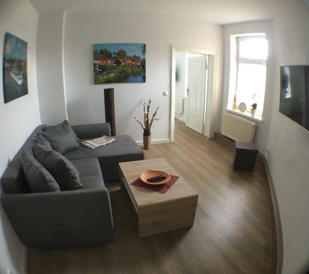 Das Bilderbuchcafe - Ferien - Apartment No 3 - Markt 7 ฮาเวลแบร์ก ภายนอก รูปภาพ